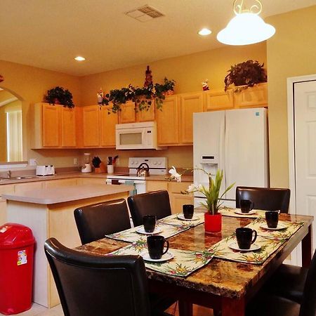 Edwin Island - Luxury Home, Excellent Location, Gated-Community Кисими Екстериор снимка