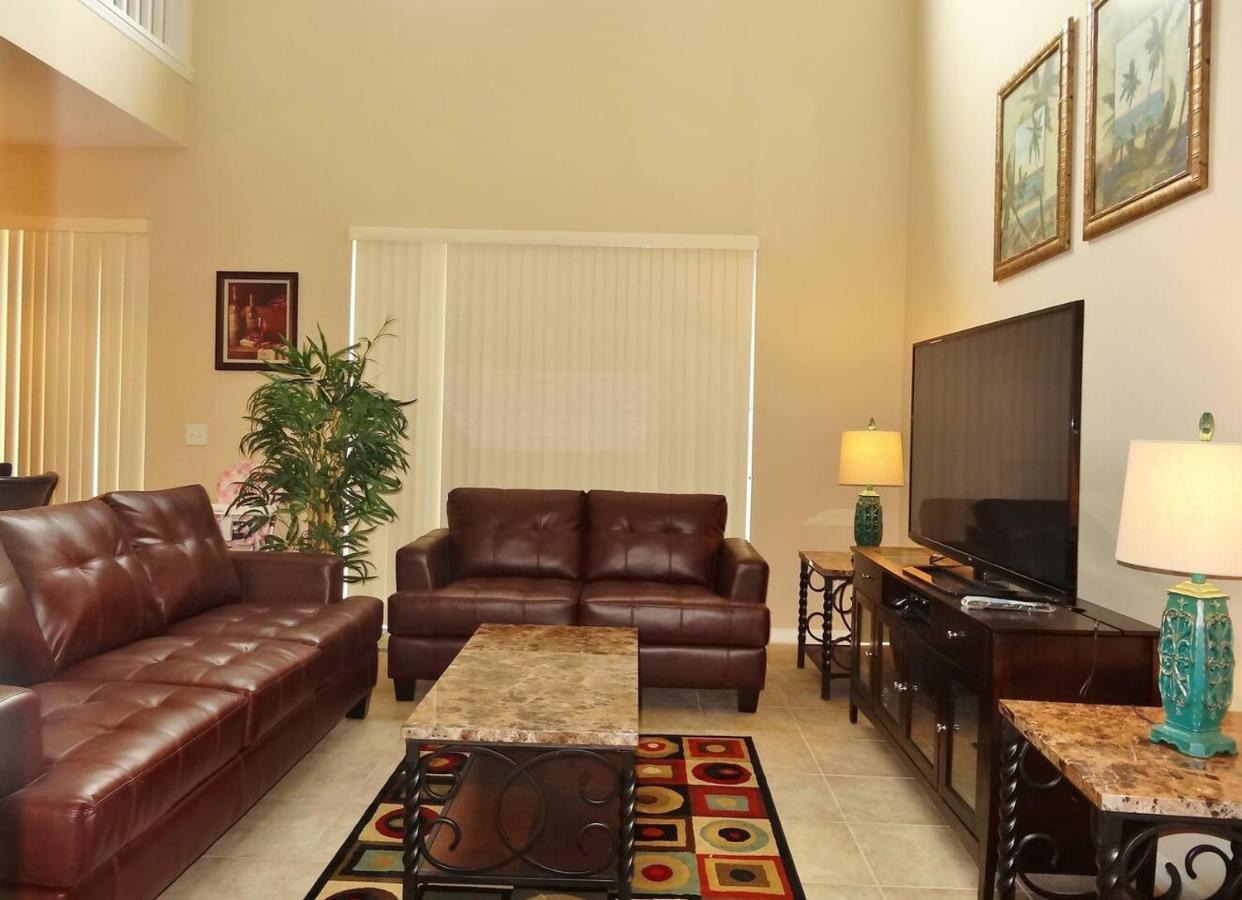 Edwin Island - Luxury Home, Excellent Location, Gated-Community Кисими Екстериор снимка